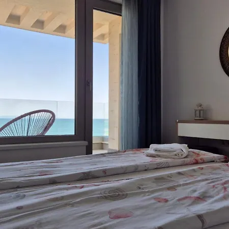 Casa de hóspedes Flora 4*