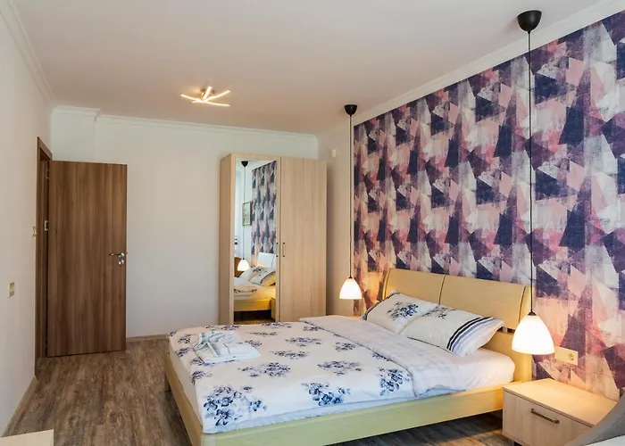 Guest house Flora 4*