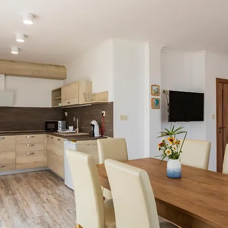 Flora Gasthuis Sozopol